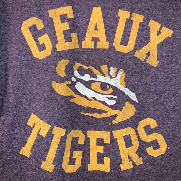 ๐ฏ๐๐
LSU Tigers Geaux Tigers Eye Shirt ๐
๐๐ฏ - Picture 2 of 5